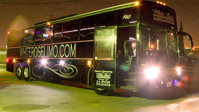 Medium Shuttle Bus
